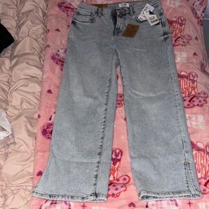 Kensie Light Gray Straight Leg Jeans
